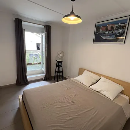 Apartment For 3 With Balcony - Near Beach Appartement