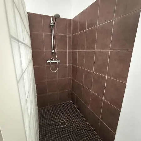 Appartement Apartment For 3 With Balcony - Near Beach *